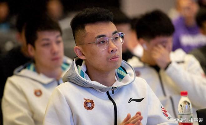 评分：一人满分一人高分两人不及格球友会网站山西男篮大战南京球员(图3)
