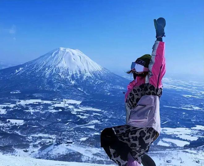 意外！曾出演《回家的诱惑41岁女演员自曝滑雪出(图7)
