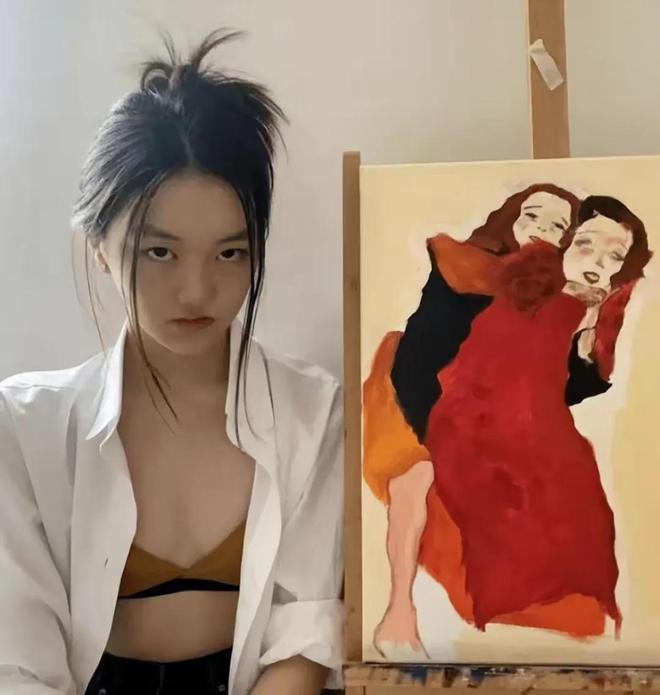 身材李亚鹏的脸穿大露肩很自信李嫣和朋友逛街被偶遇王菲的(图7)